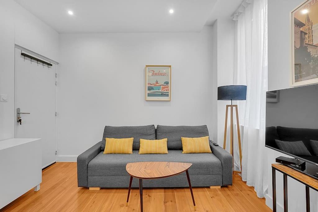 Le Cocon - T2 Cosy Hypercentre Avec Parking Apartman Toulouse Kültér fotó